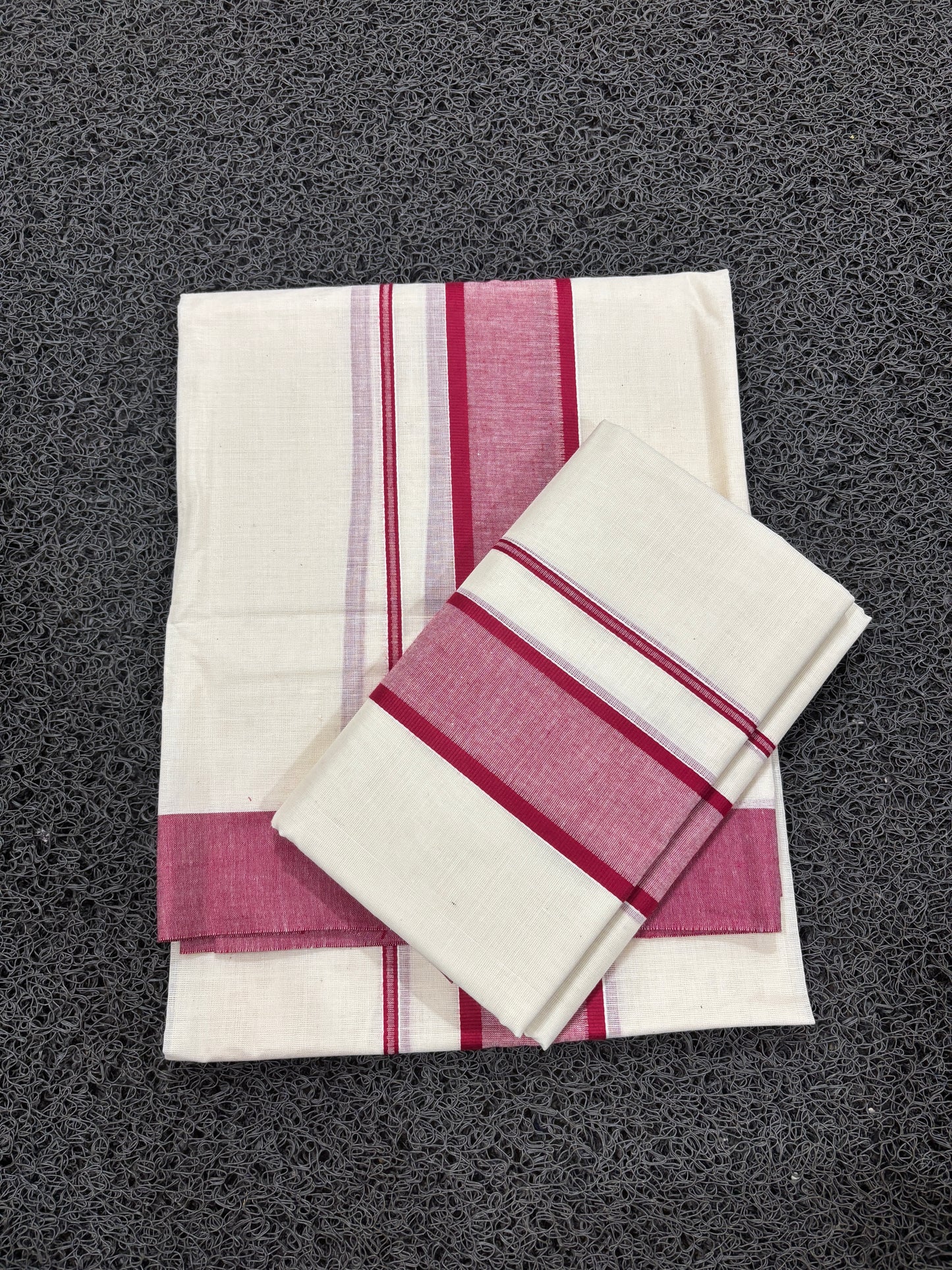SM30- Handloom finish sada kara set mundu