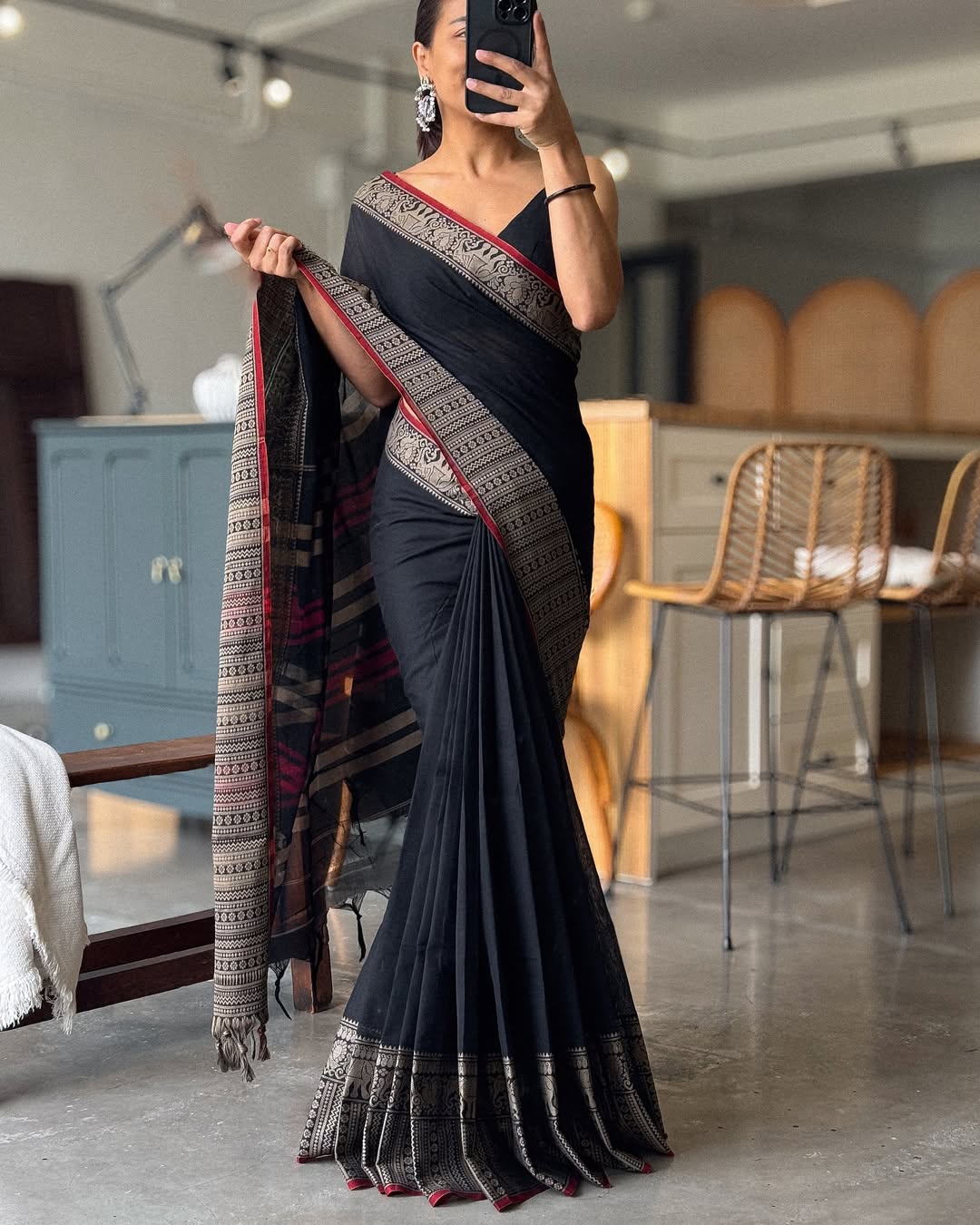 CS01- Black Big elephant border saree