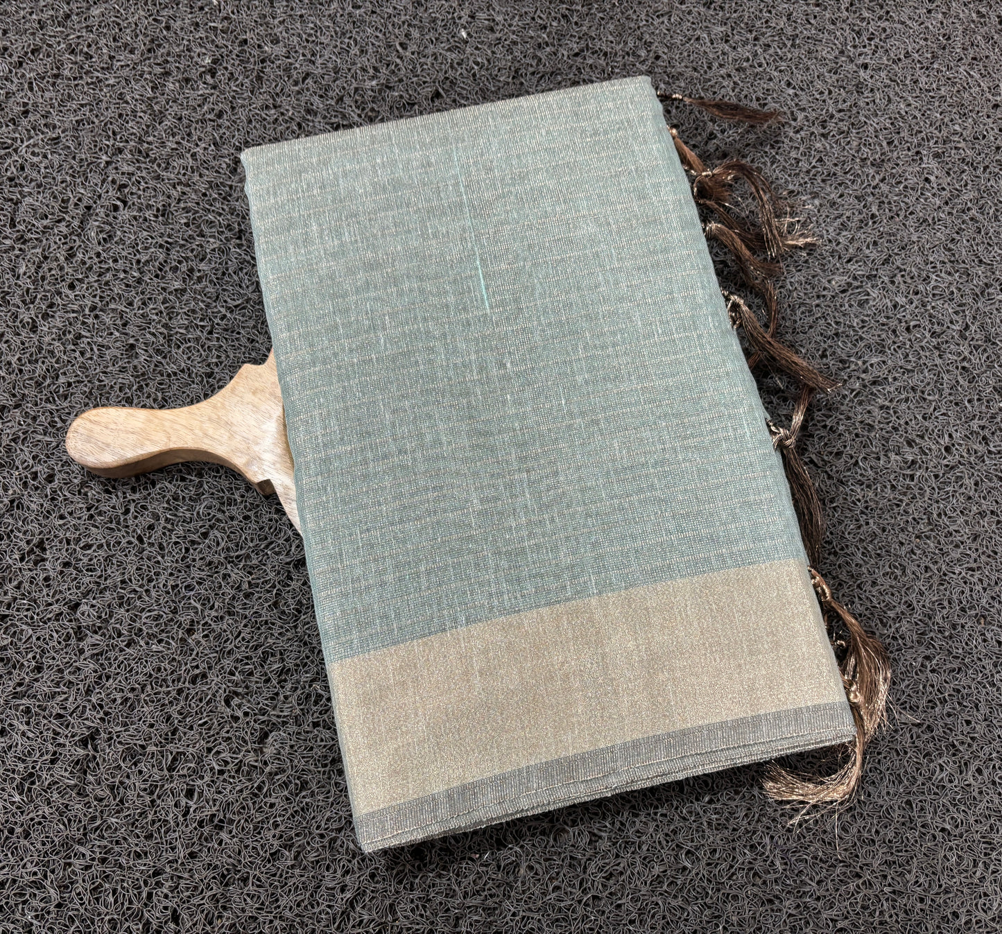 CS27- Tissue check saree