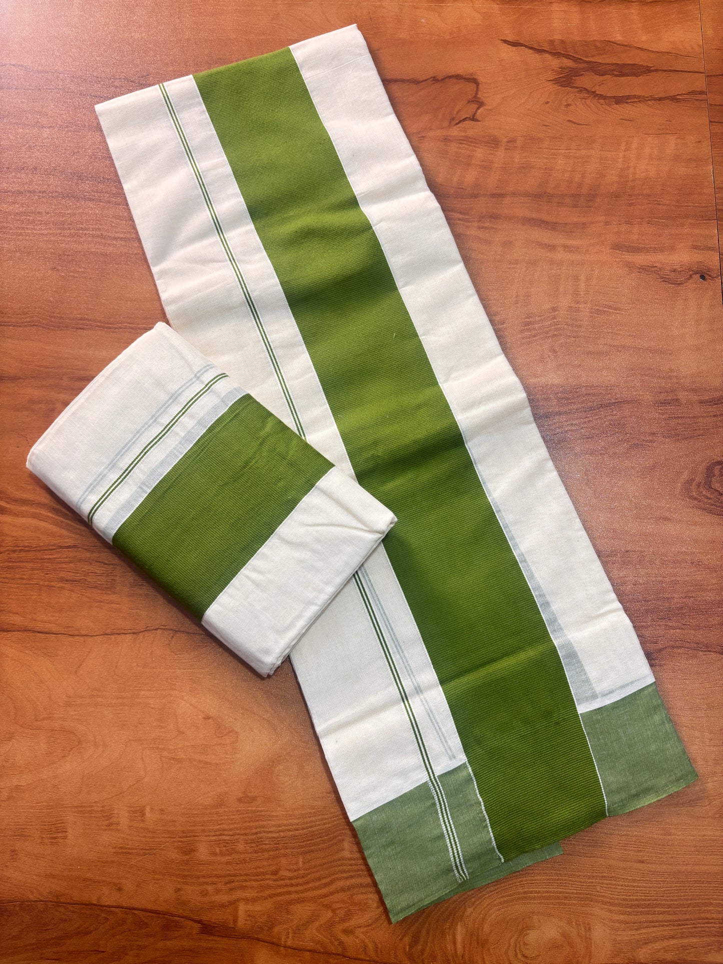 SM04- Kattikara set mundu