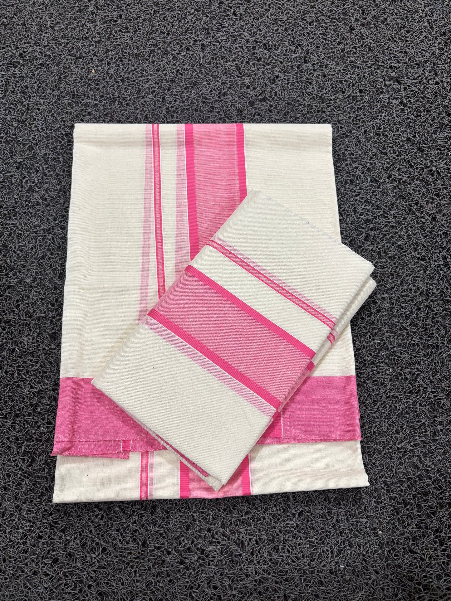 SM30- Handloom finish sada kara set mundu