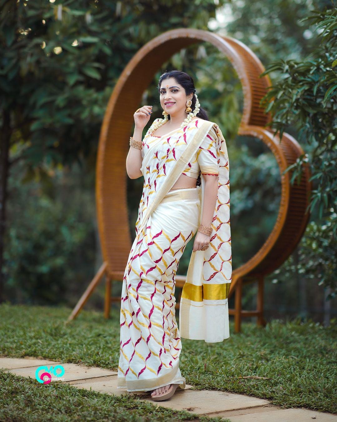 SS84- Chain design cotton saree