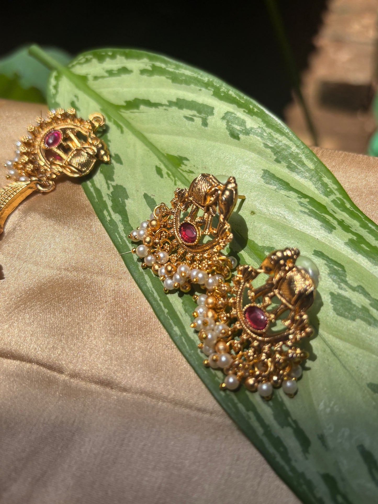 JL10033011/1 Charutha necklace JEWELLERY