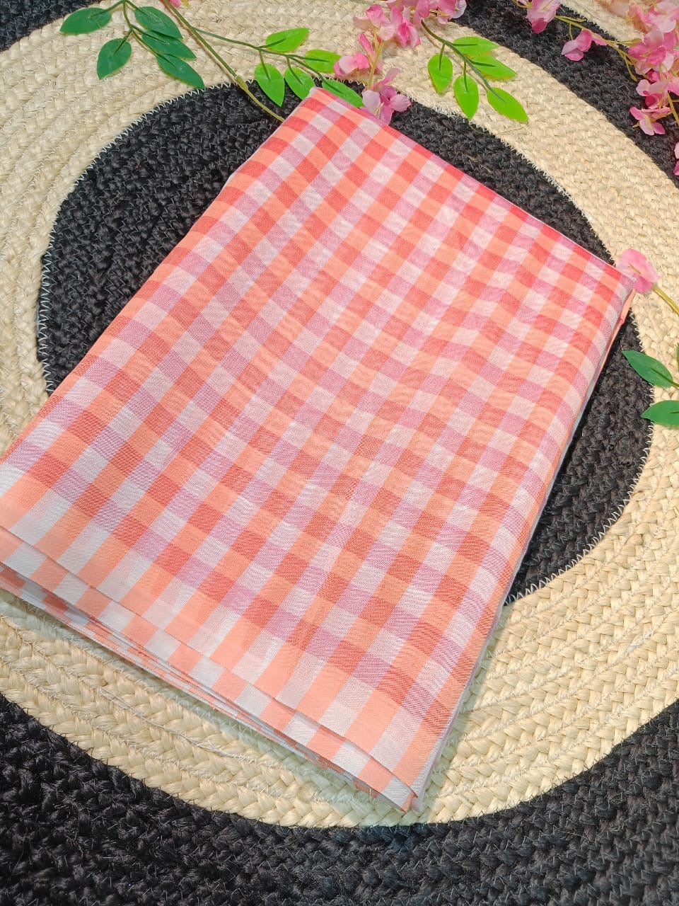 CS04-Nayanthara Pink Checked tissue saree