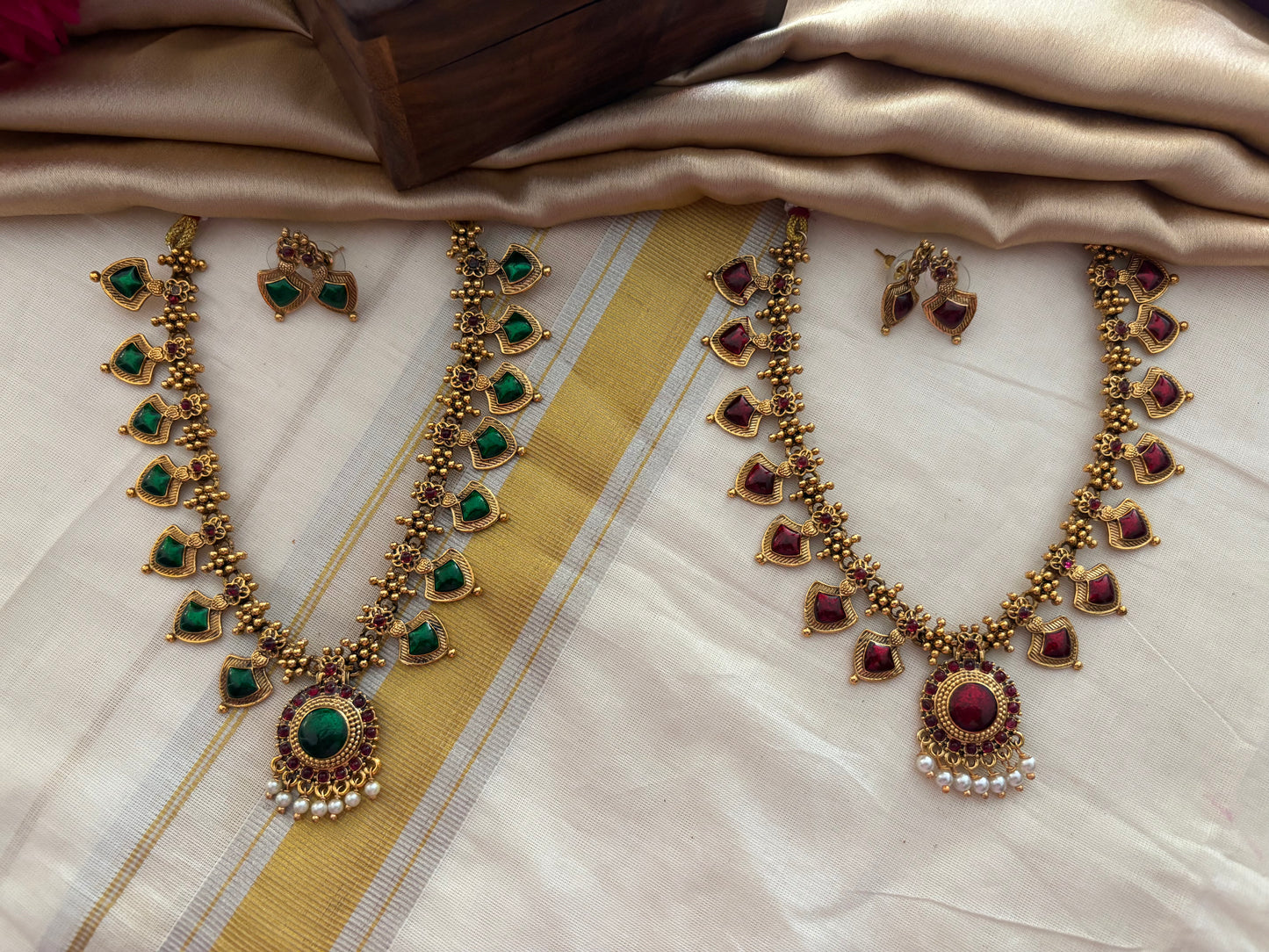 JL10027011 Short Palakka necklace JEWELLERY
