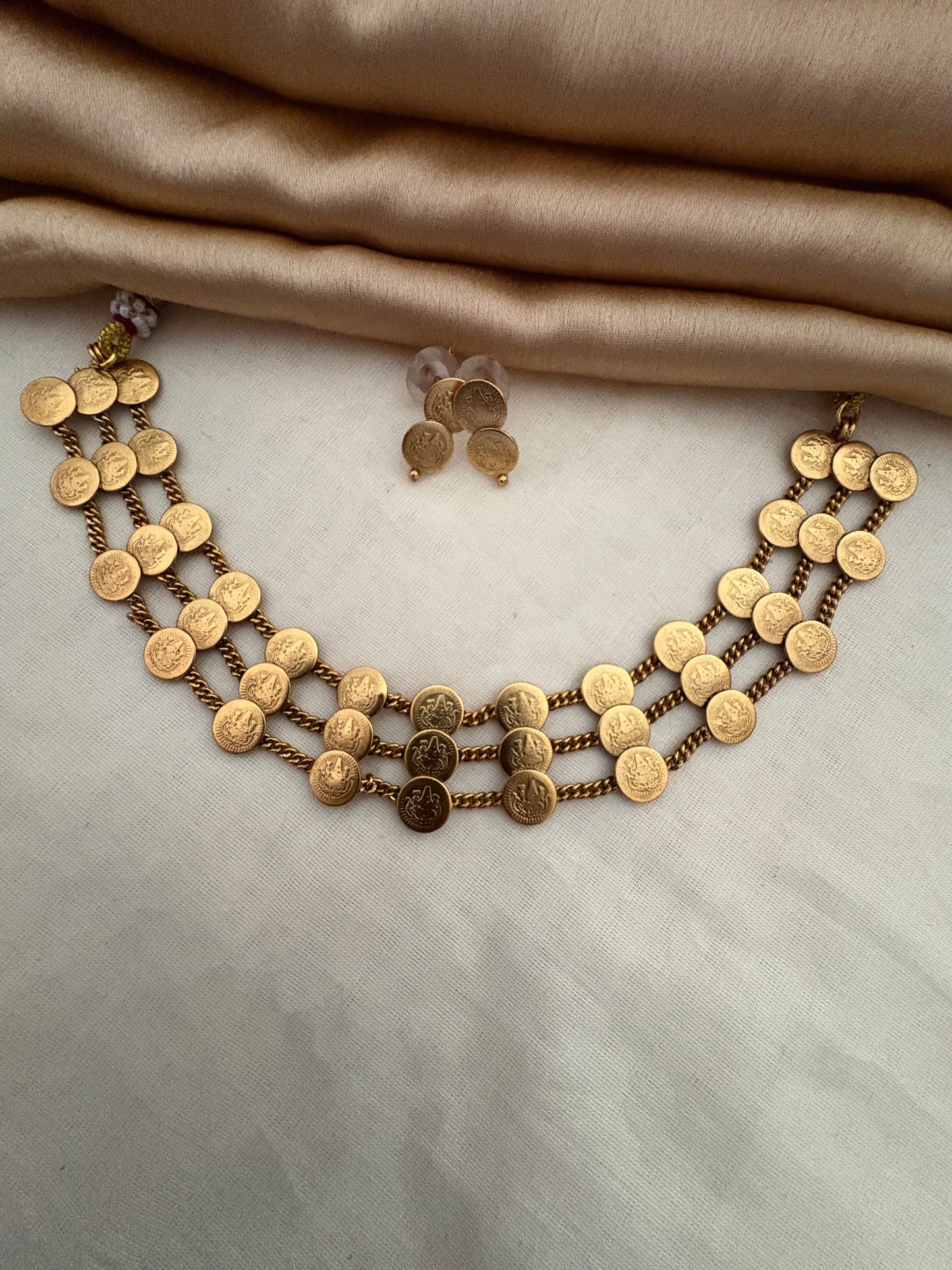 JL10036011 3 Layer Lakshmi necklace JEWELLERY