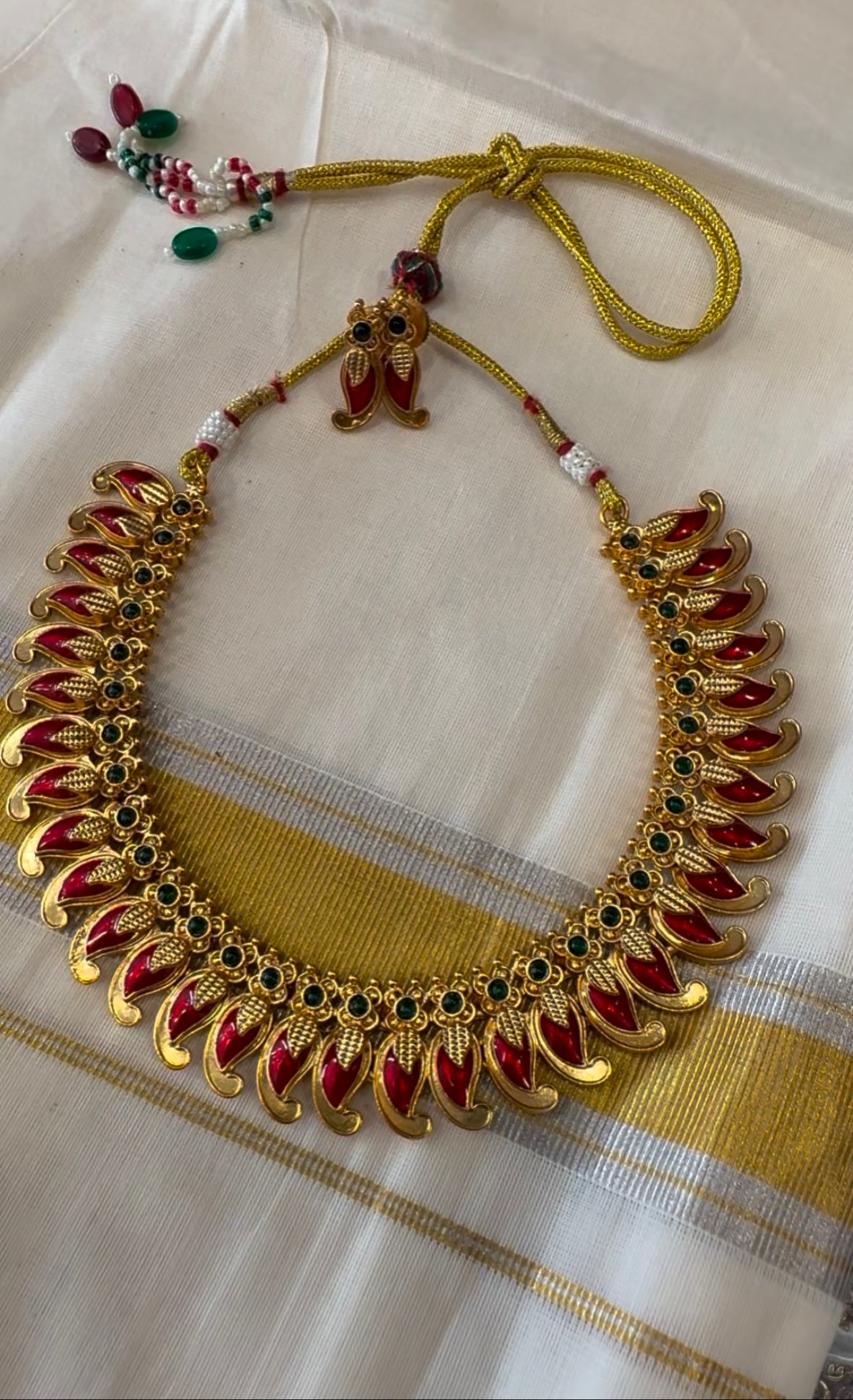 JL10042011/2 Palakka neck set jewellery