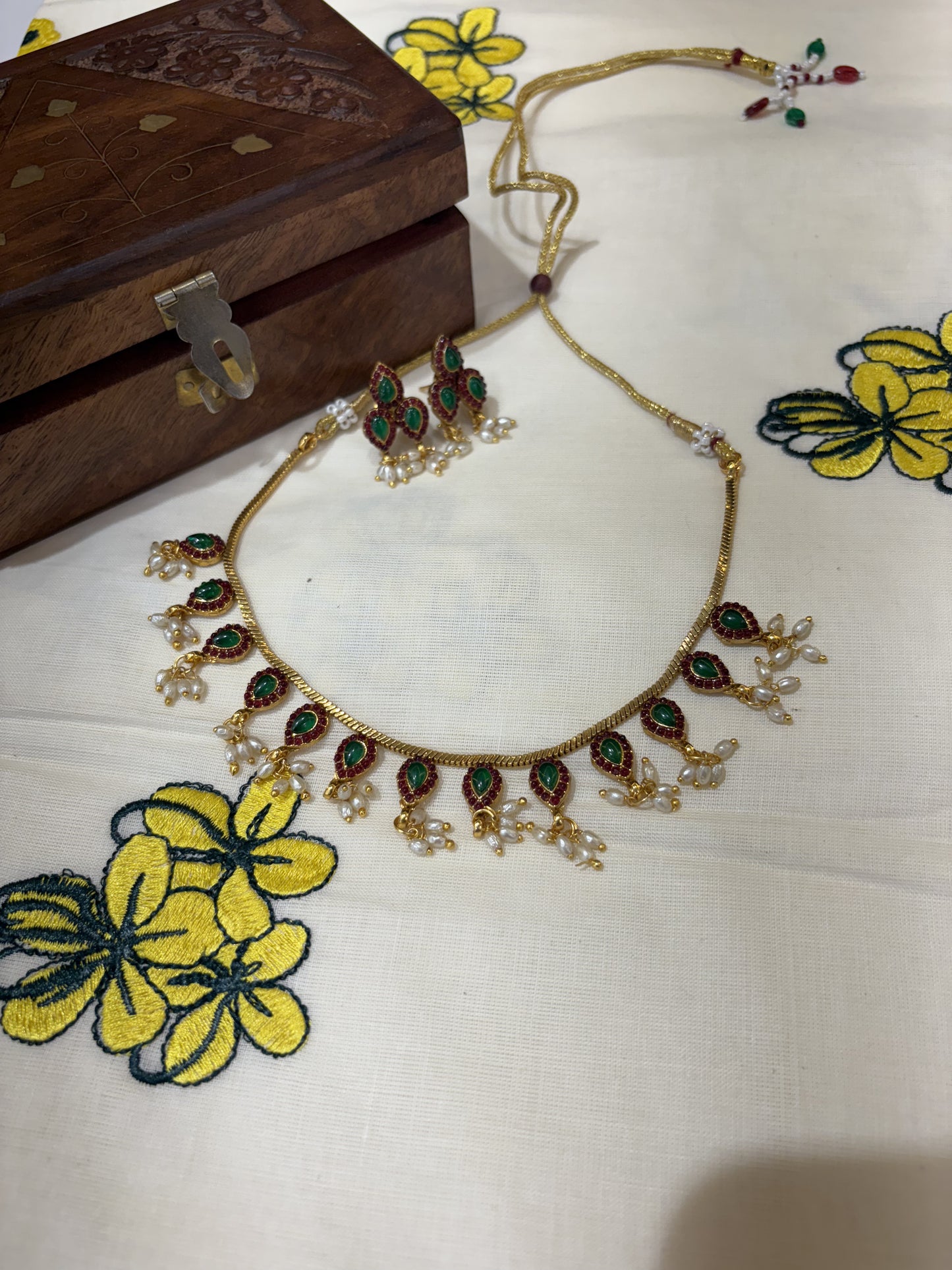 JL20033011/4 Traditional neck set jewellery