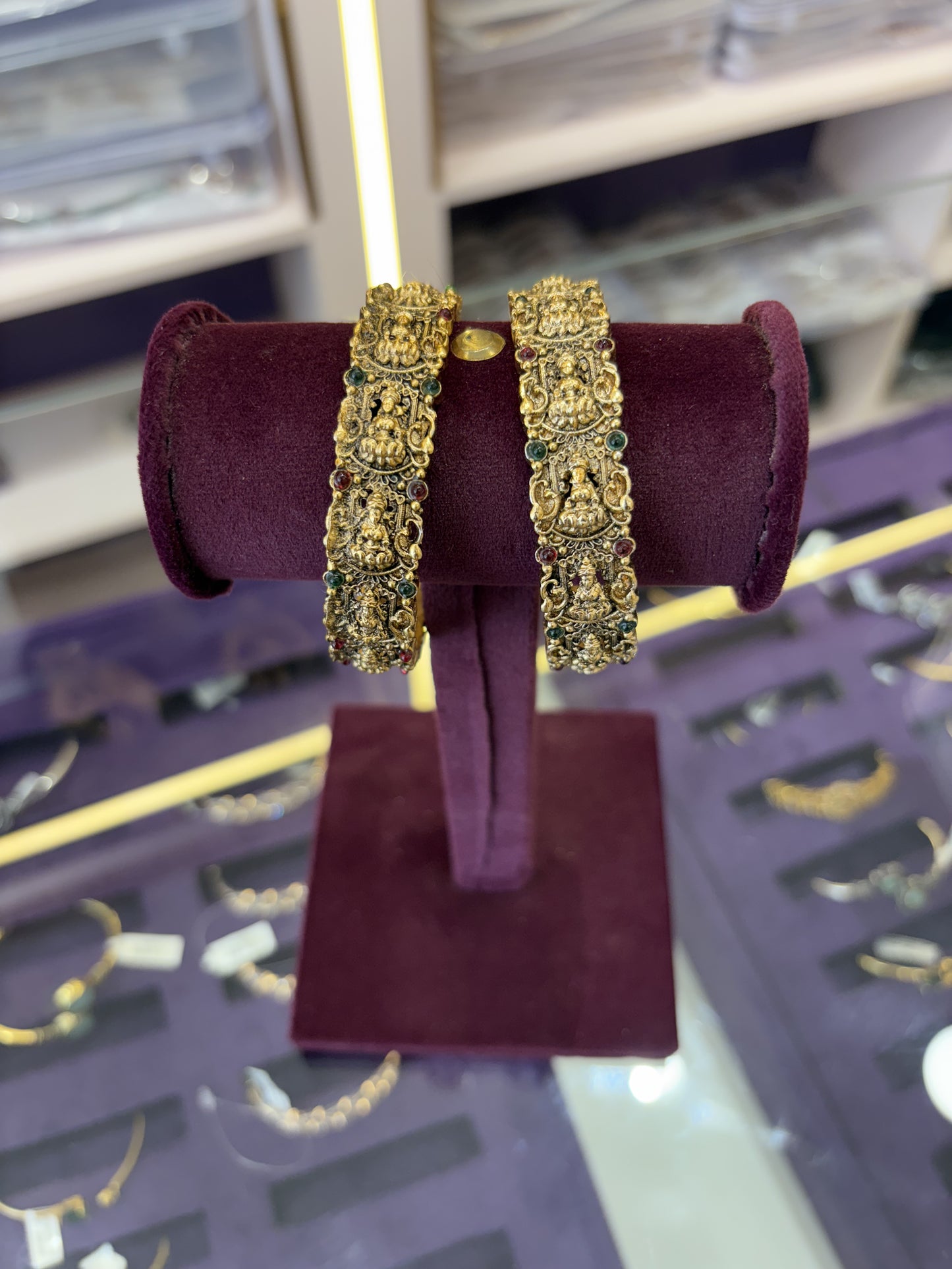 JL300375212 Lakshmi bangles JEWELLERY