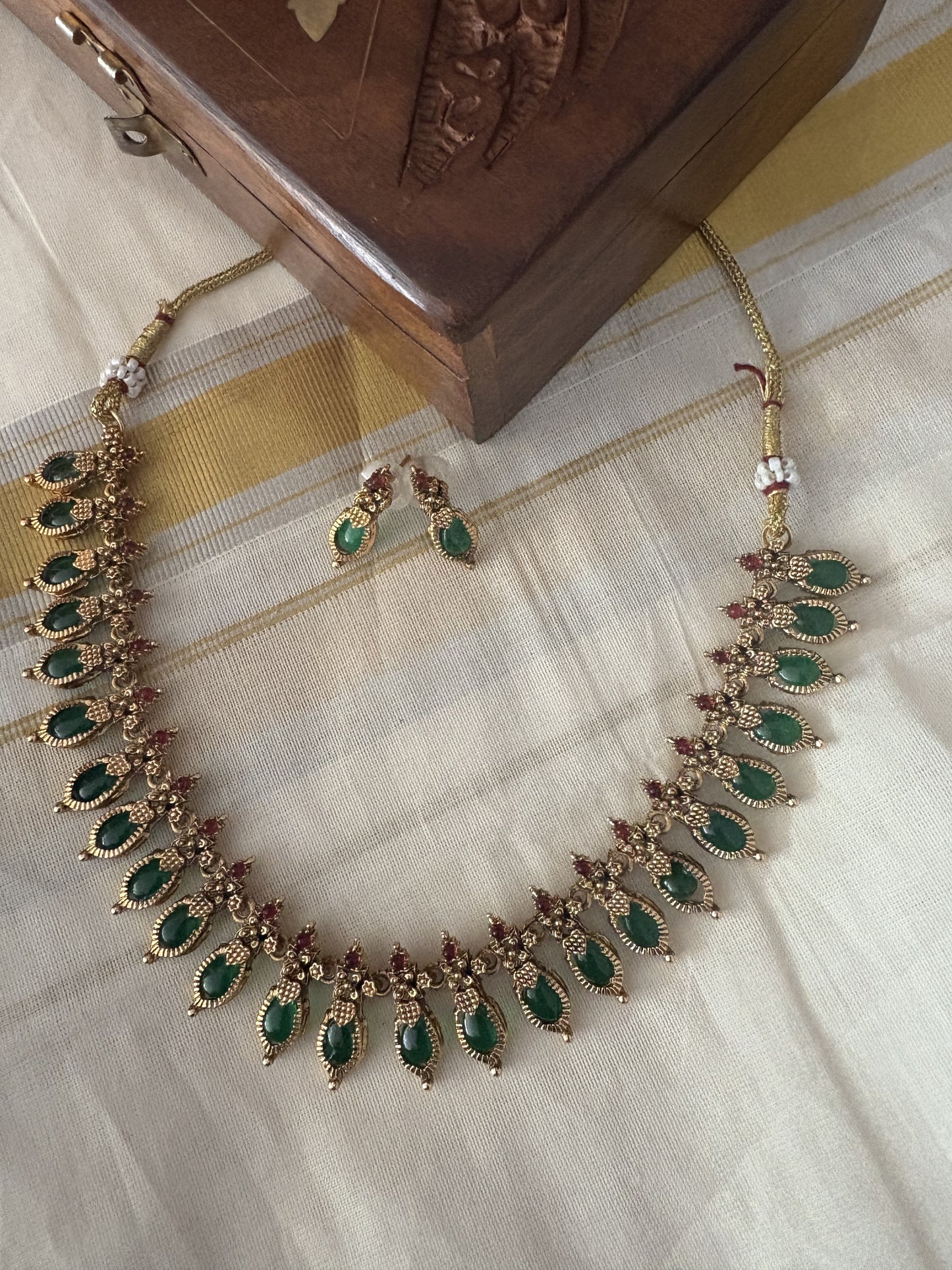 JL10031011 Palakka Collection JEWELLERY