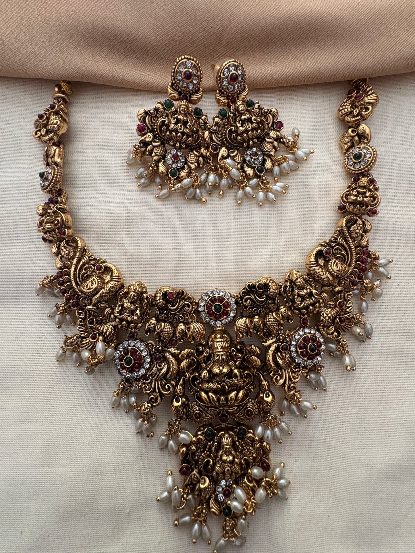 JL10057011 Darsha necklace JEWELLERY
