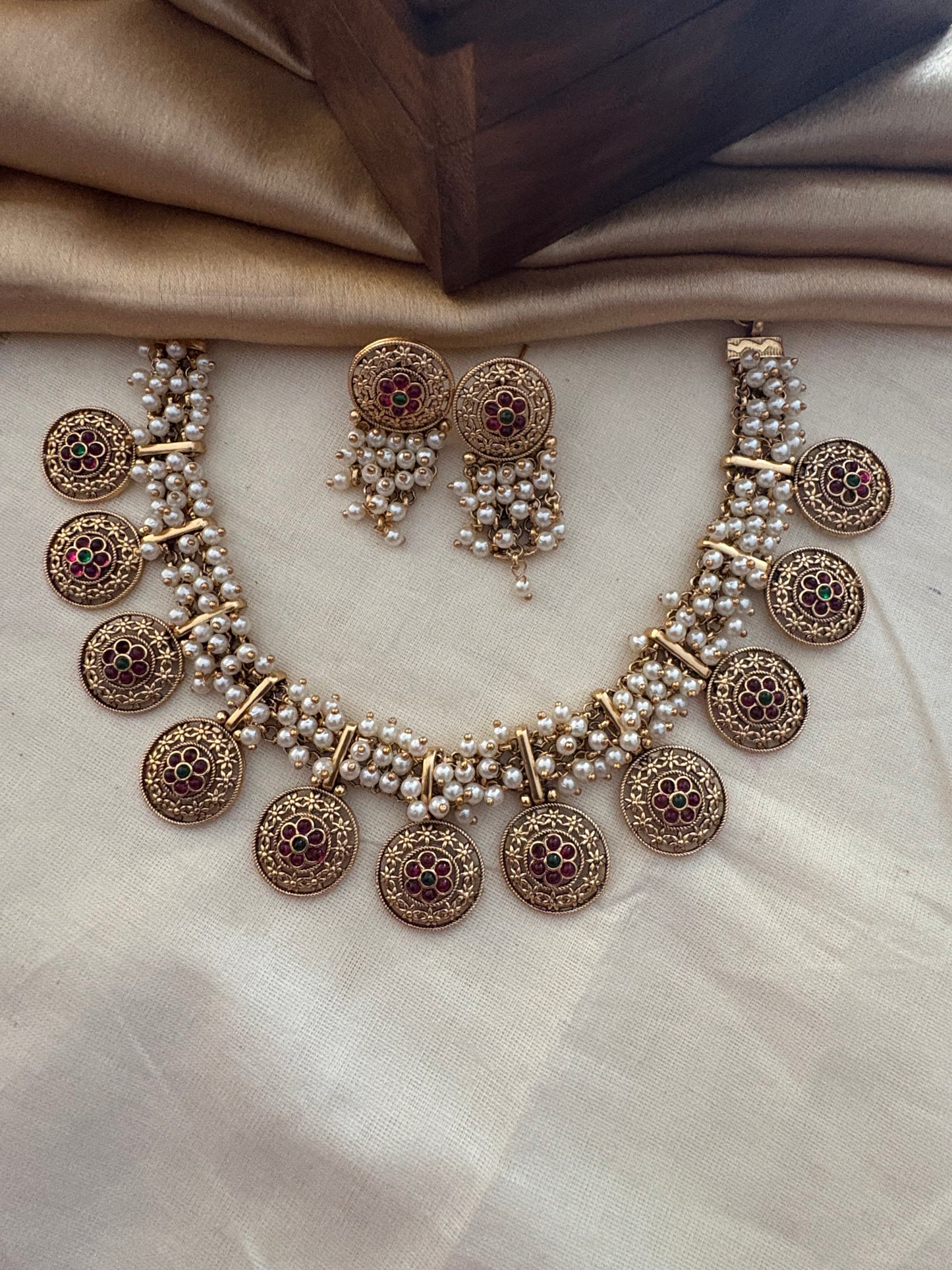 JL10073511 Priya necklace JEWELLERY