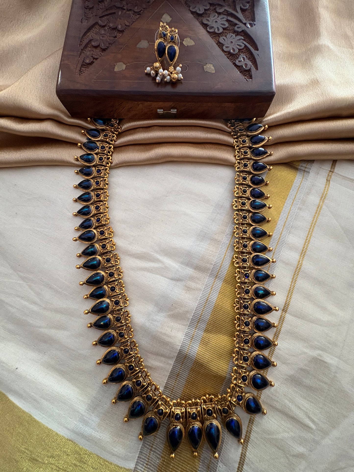 JL10072081 Long Palakka Collection JEWELLERY