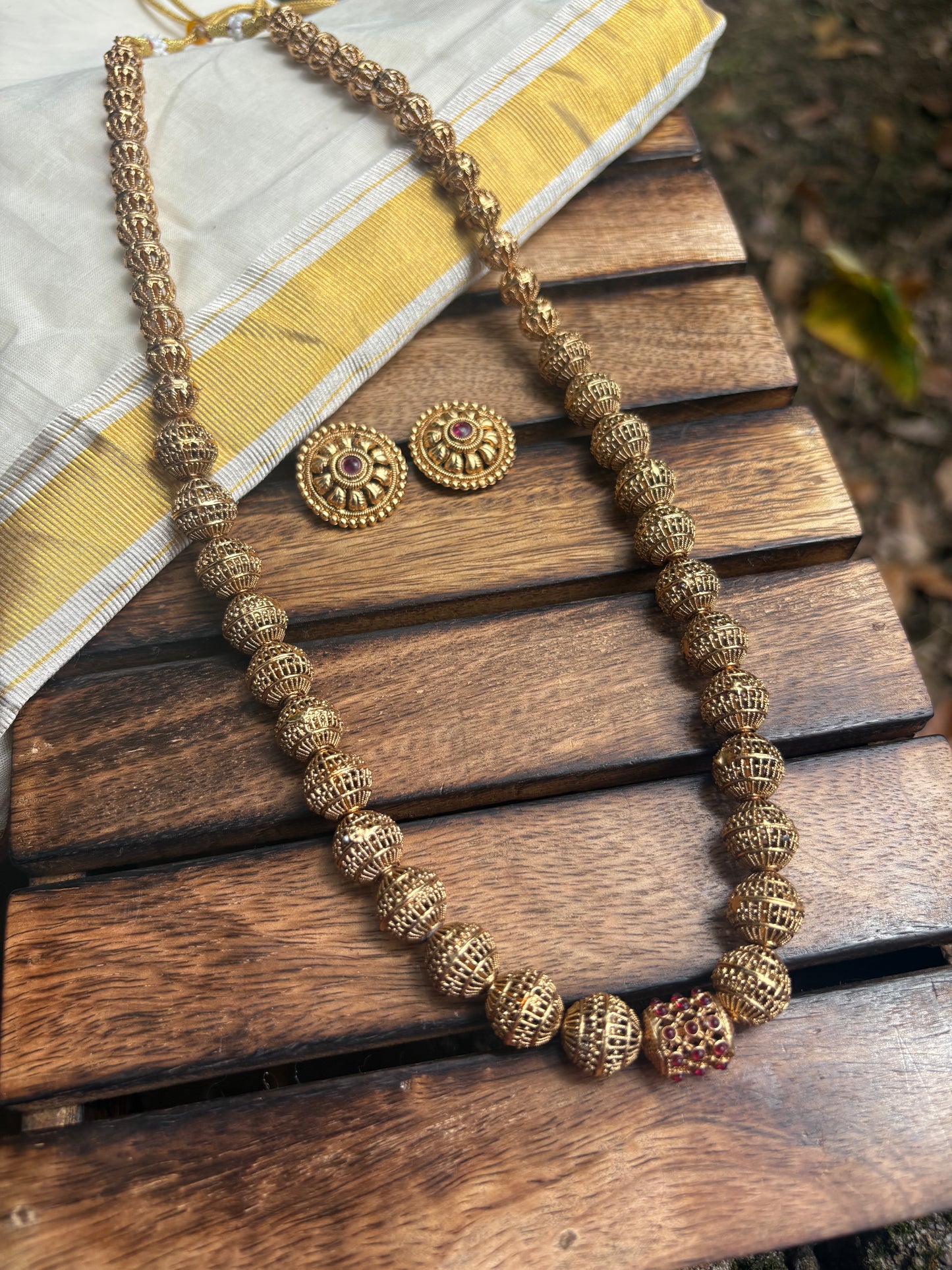 JL10058011 Rudra long neck set JEWELLERY