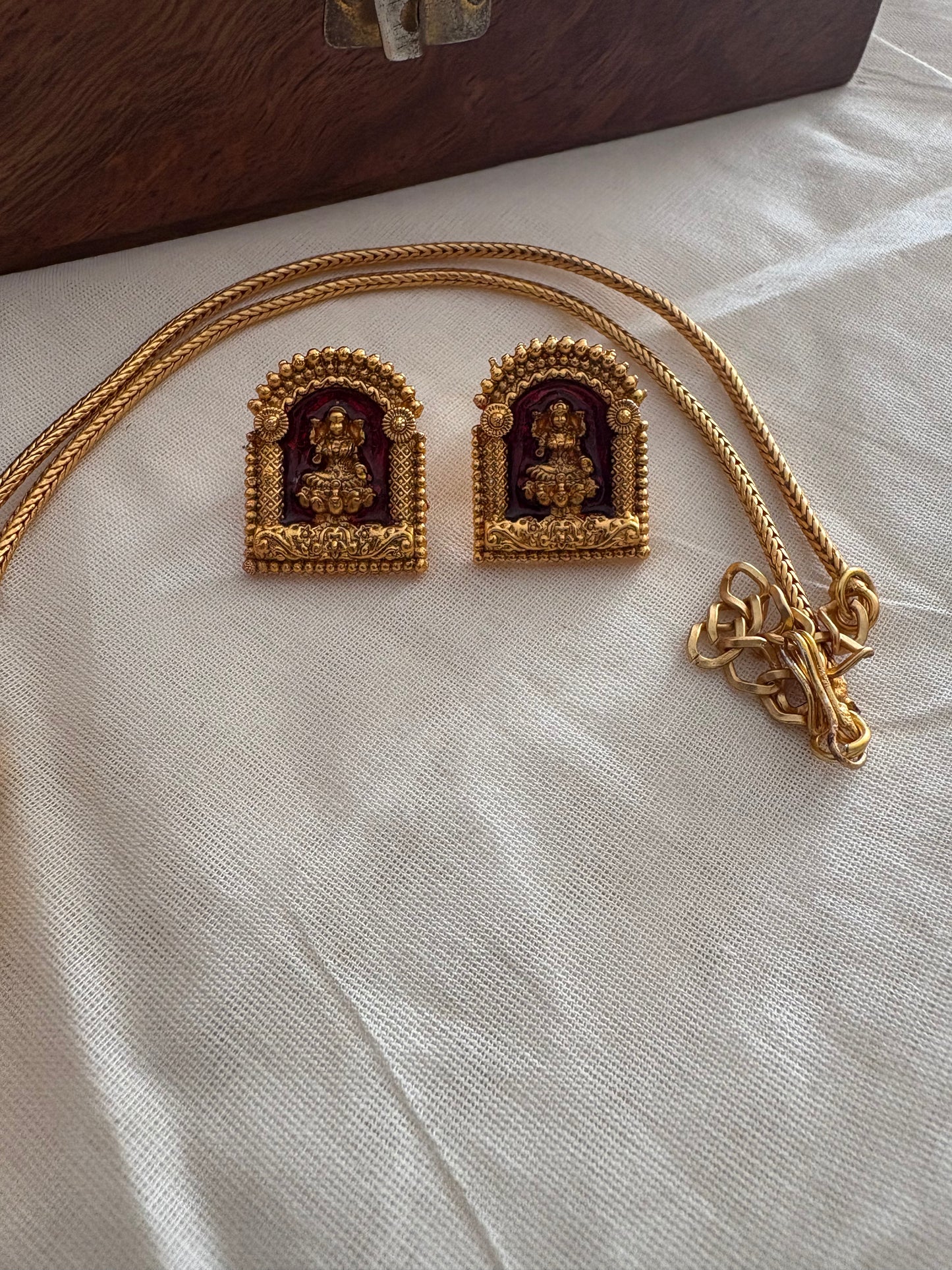 JL30039022 Temple neck set JEWELLERY