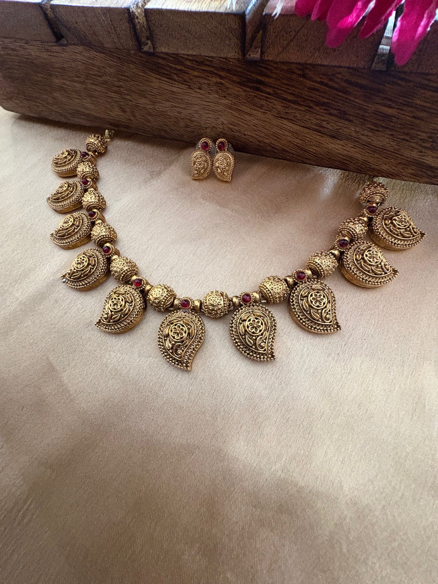 JL30048022 Manava Necklace JEWELLERY