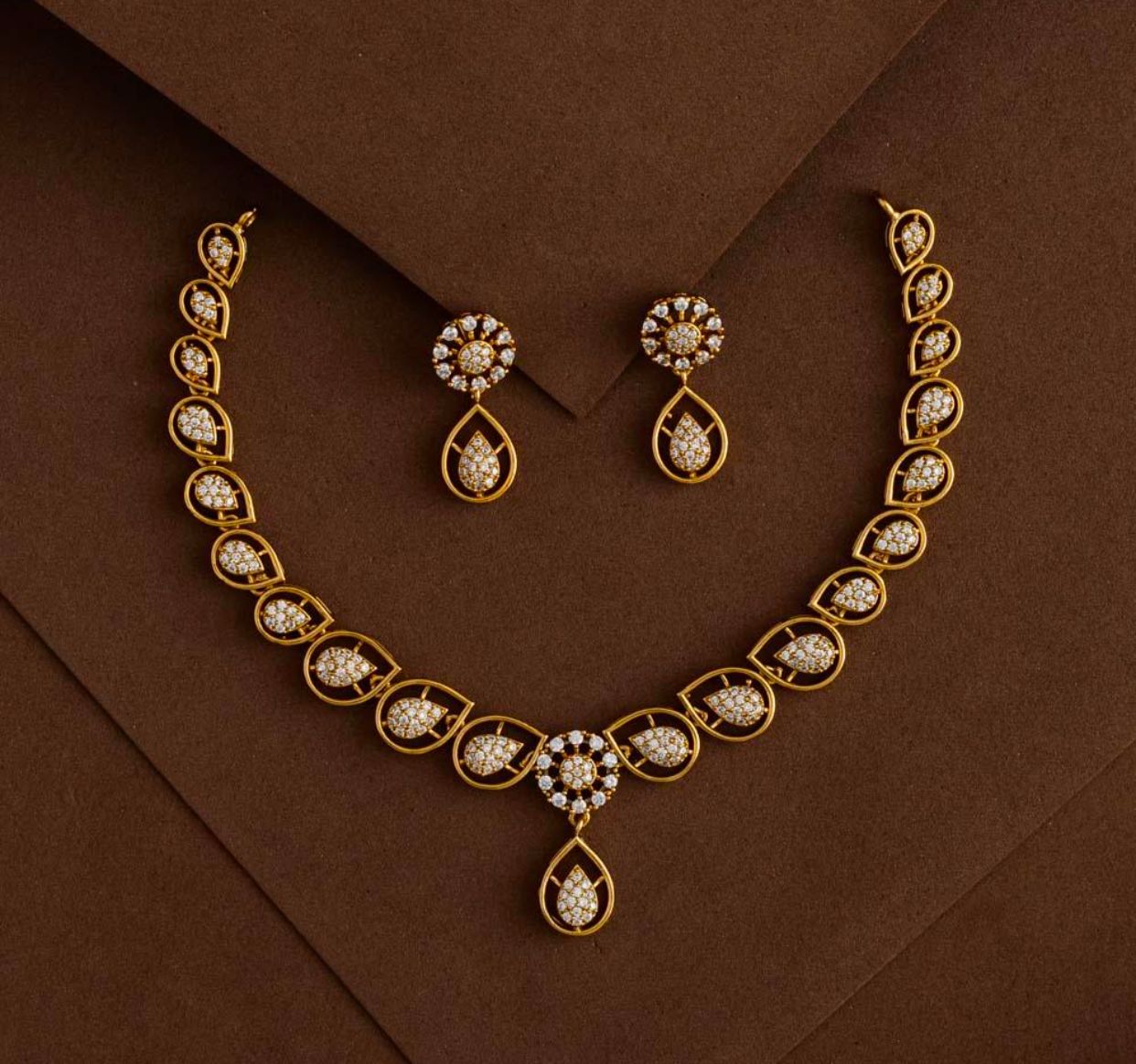 JlAD02- ad neck set jewellery
