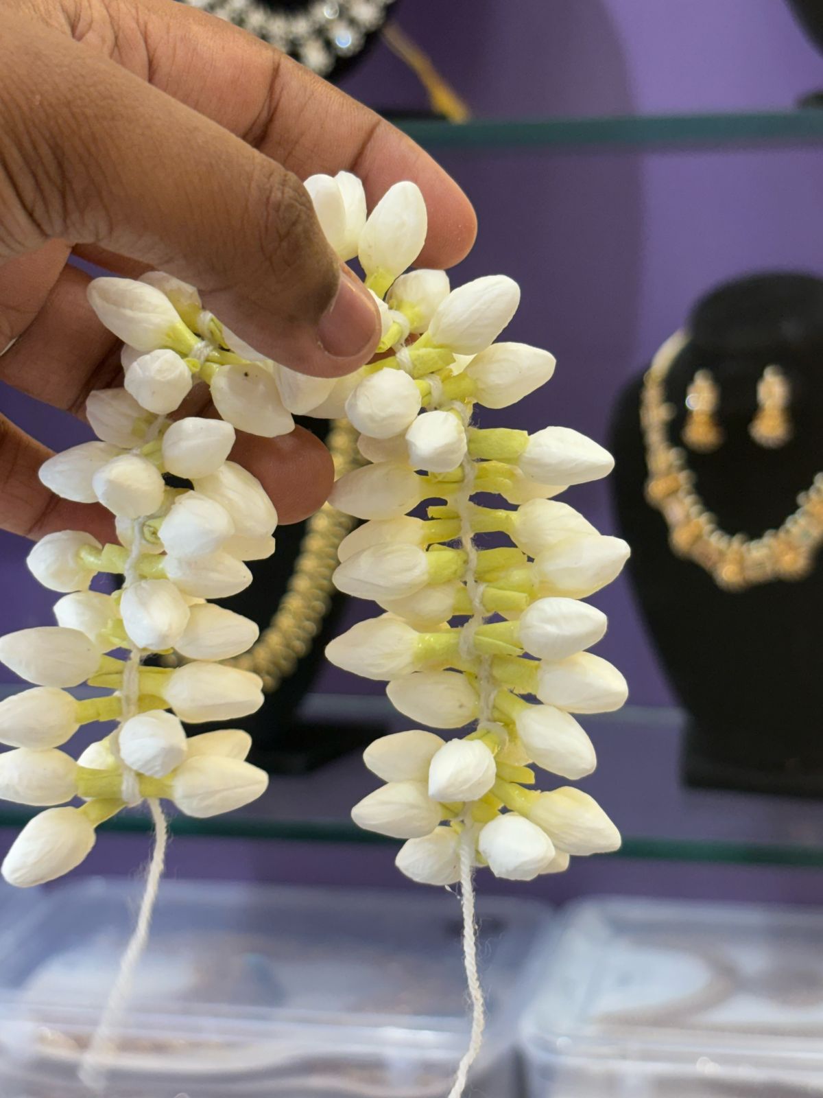 JL Tissue jasmine flower jewellery