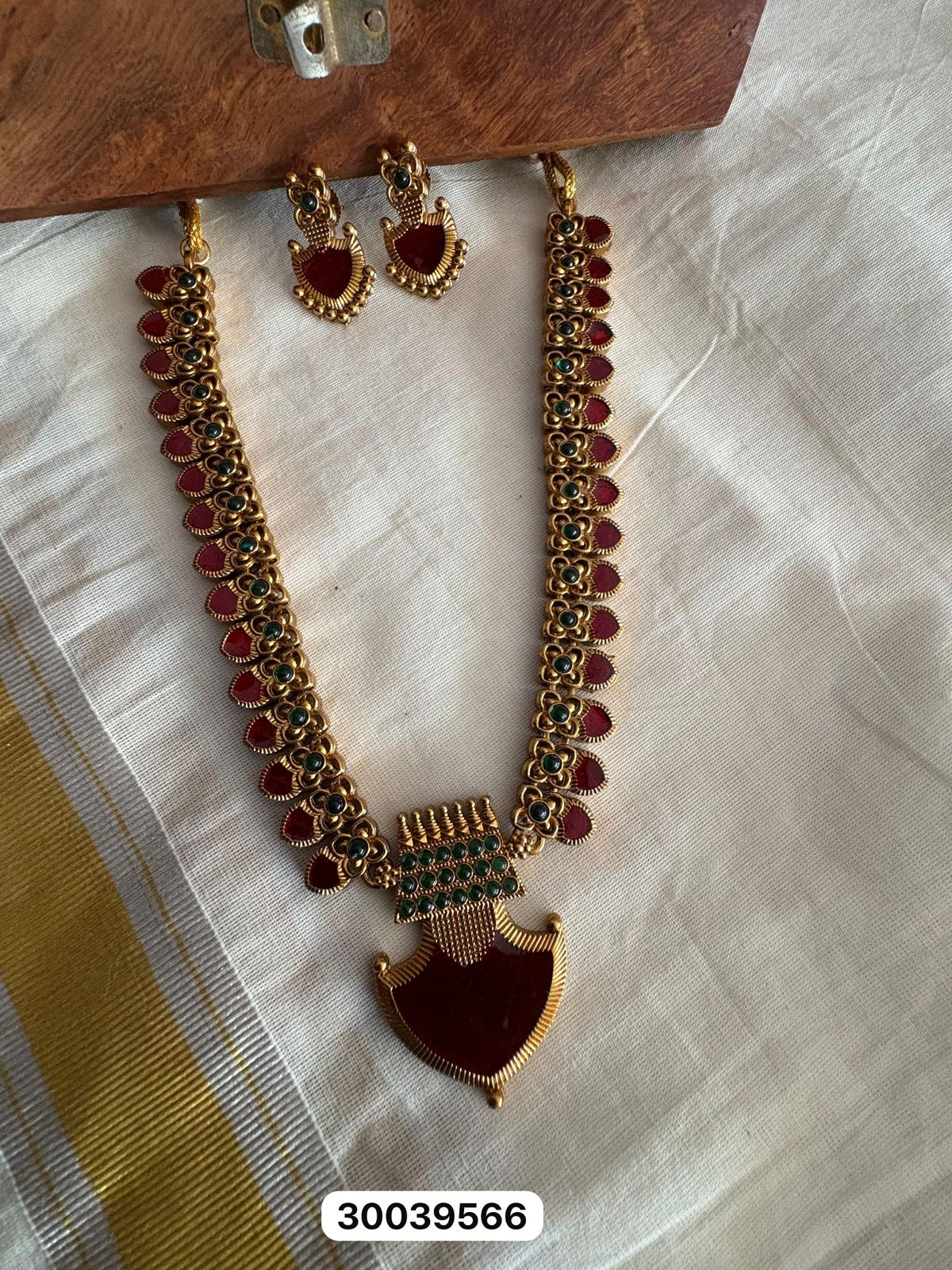 JL10039511 Kerala style Necklaces JEWELLERY