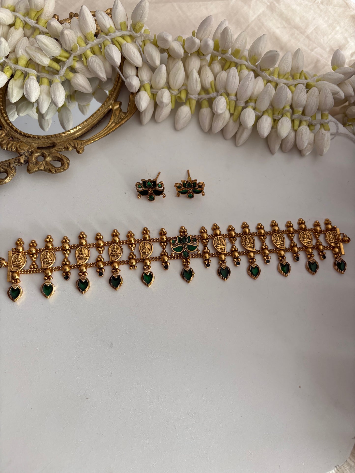 JL10043511 Swathi necklaces JEWELLERY