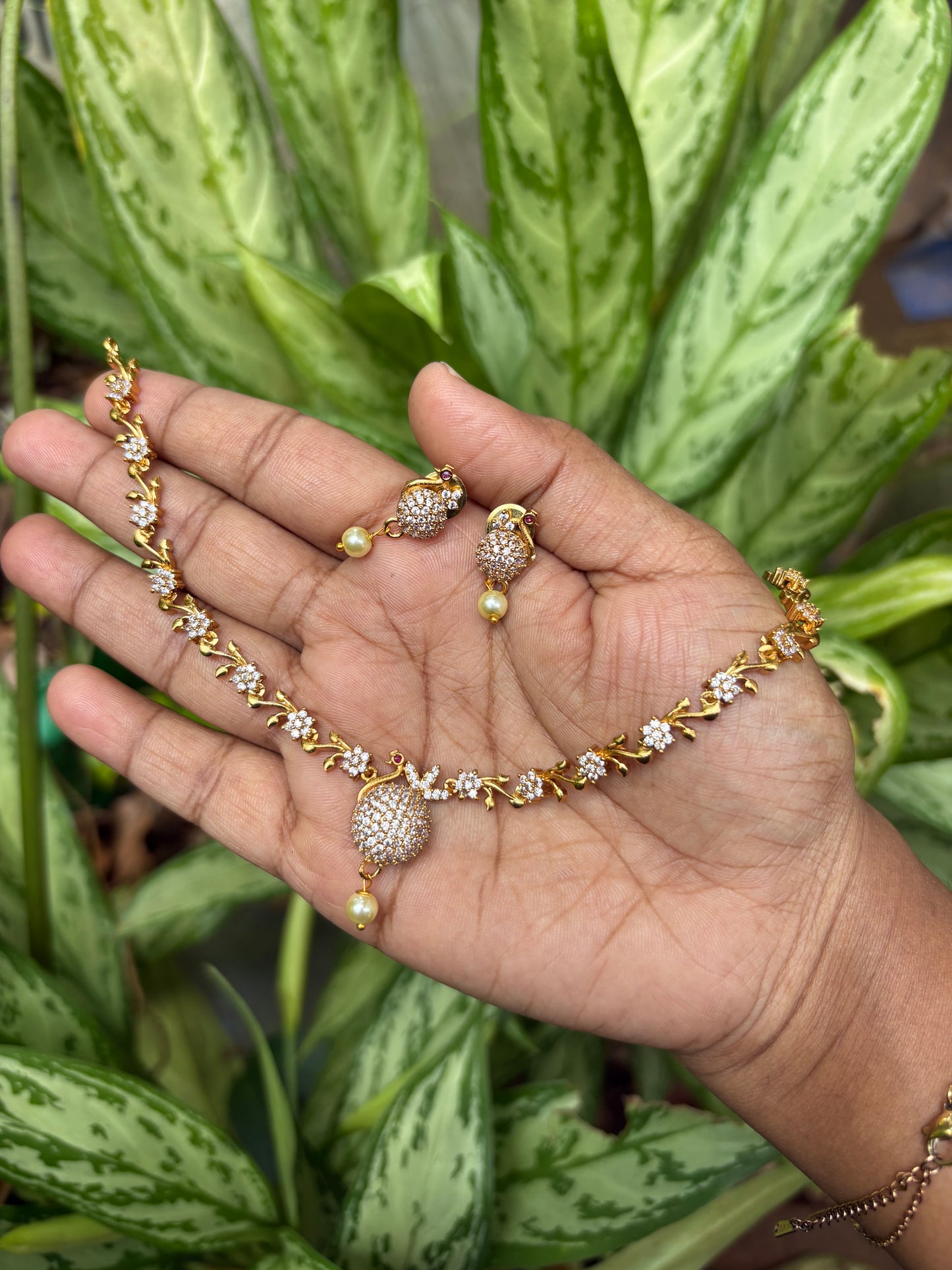 JL10041011 White Stone necklace JEWELLERY