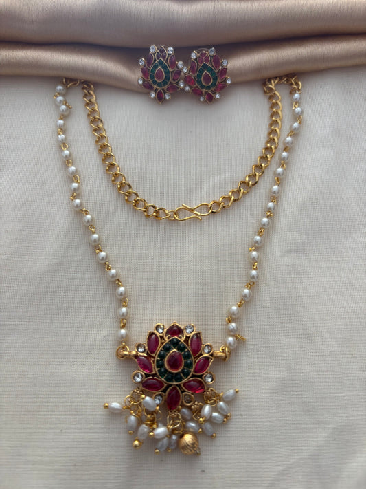 JL100260112 Lotus neck set with white pearl JEWELLERY