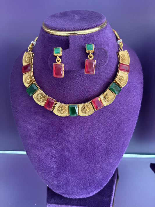 JL100360114 Flowers and Square stone necklace JEWELLERY
