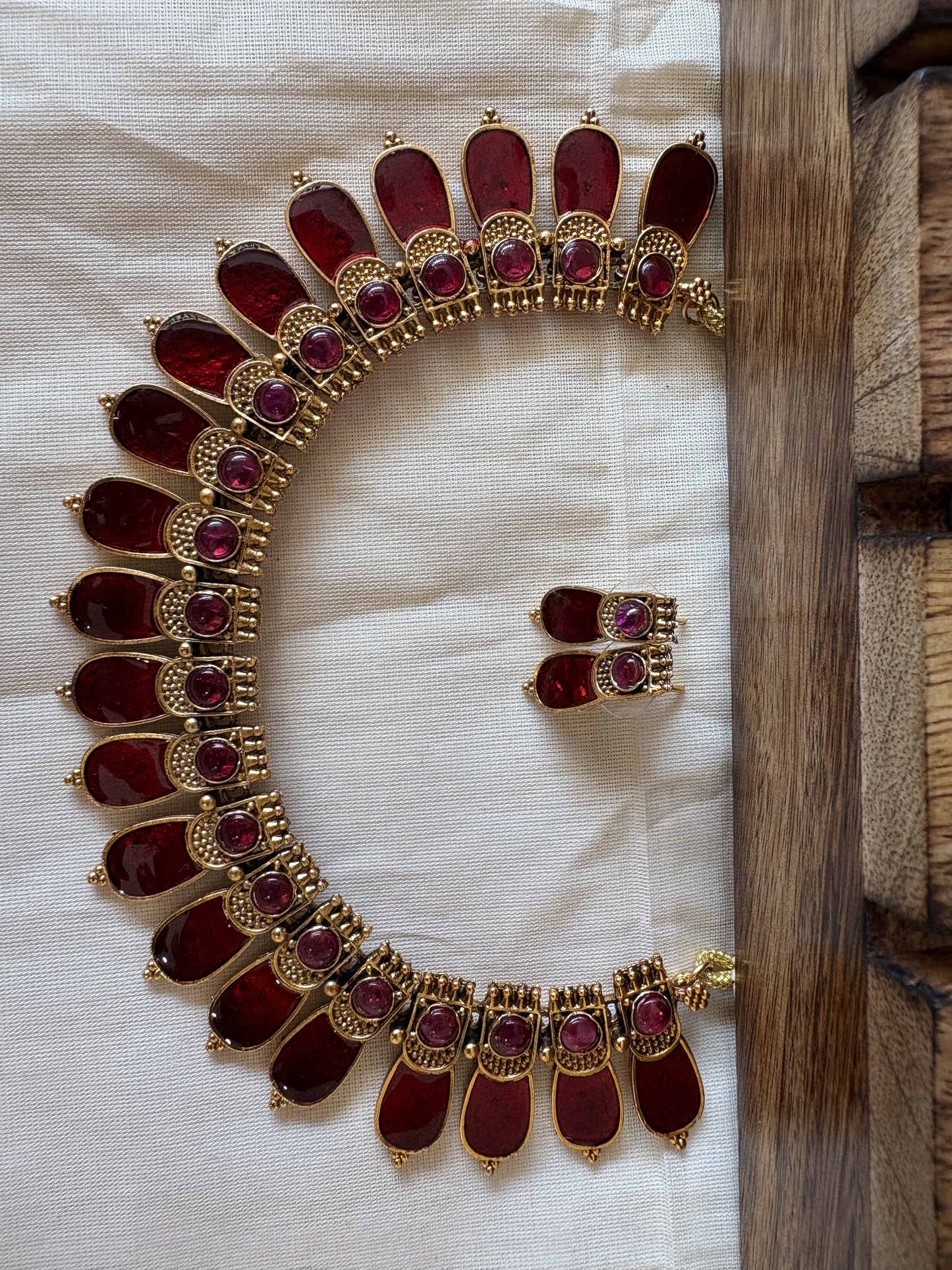 JL10032011/20 Verity Palakka necklace JEWELLERY
