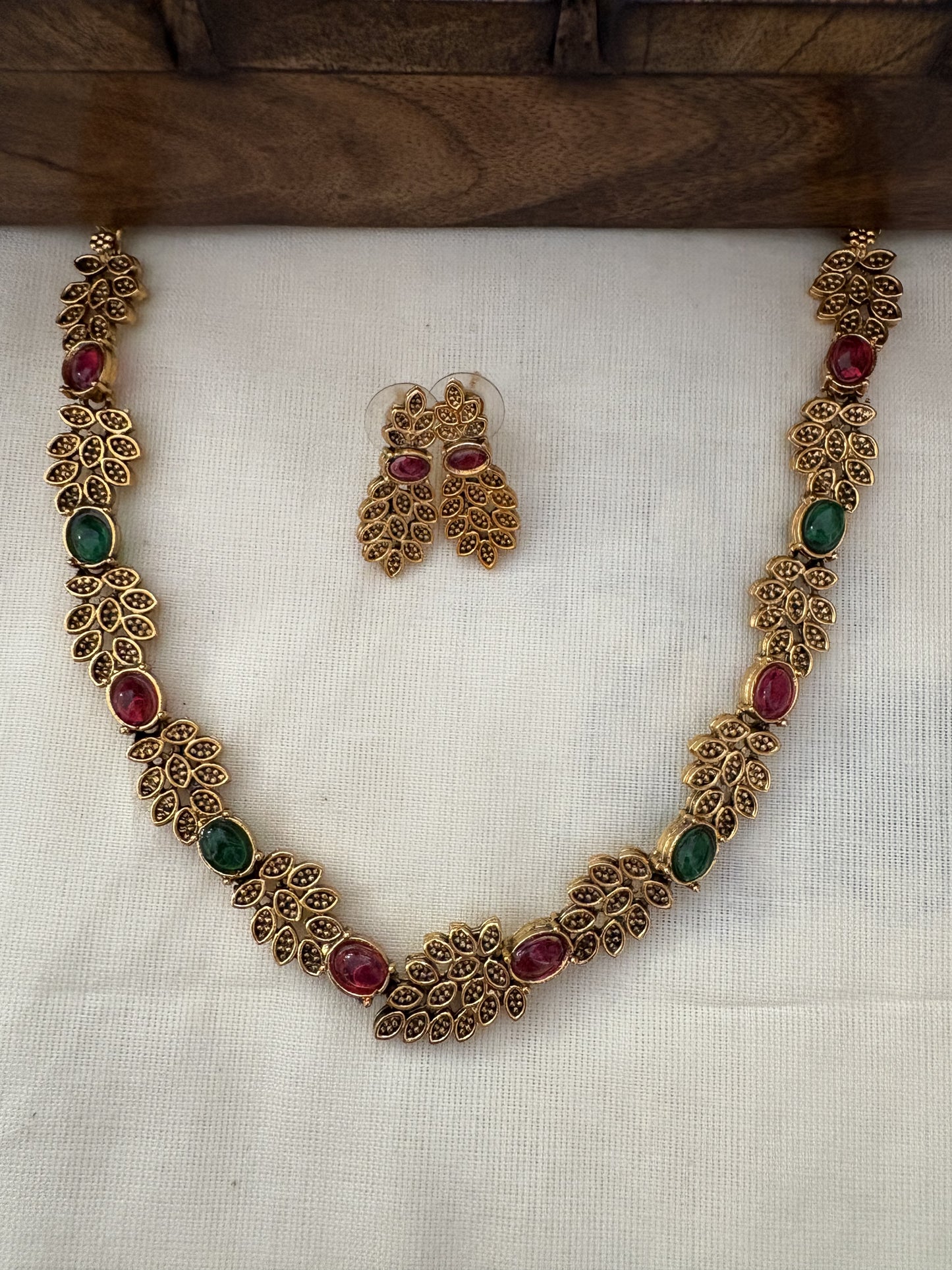 JL10028011 Navami necklace JEWELLERY