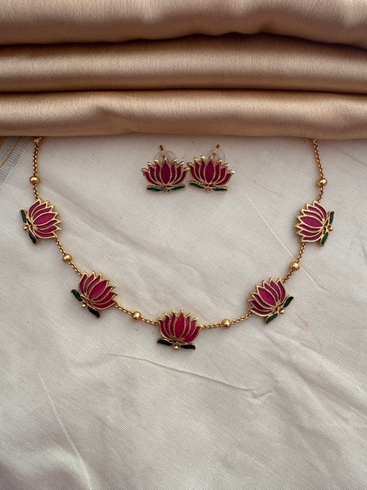 JL10020051 Lotus necklace JEWELLERY