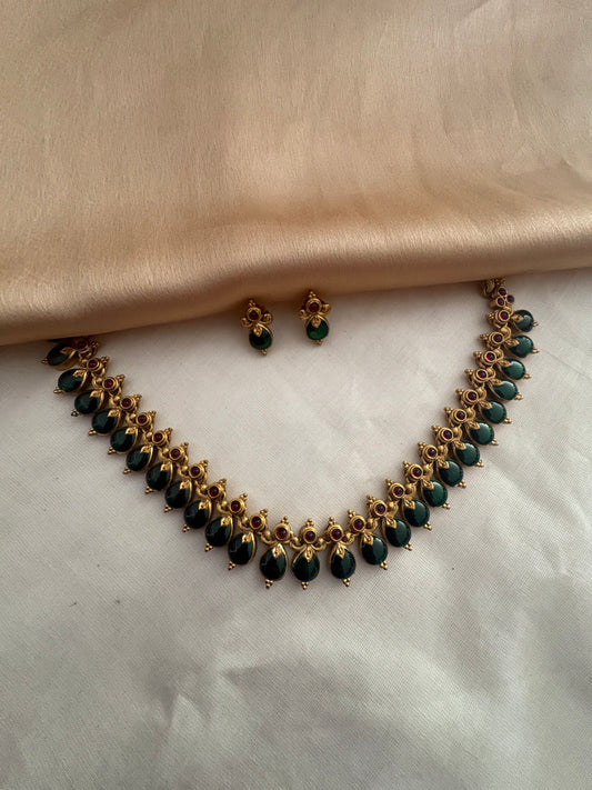 JL40033022 Gouri necklace JEWELLERY